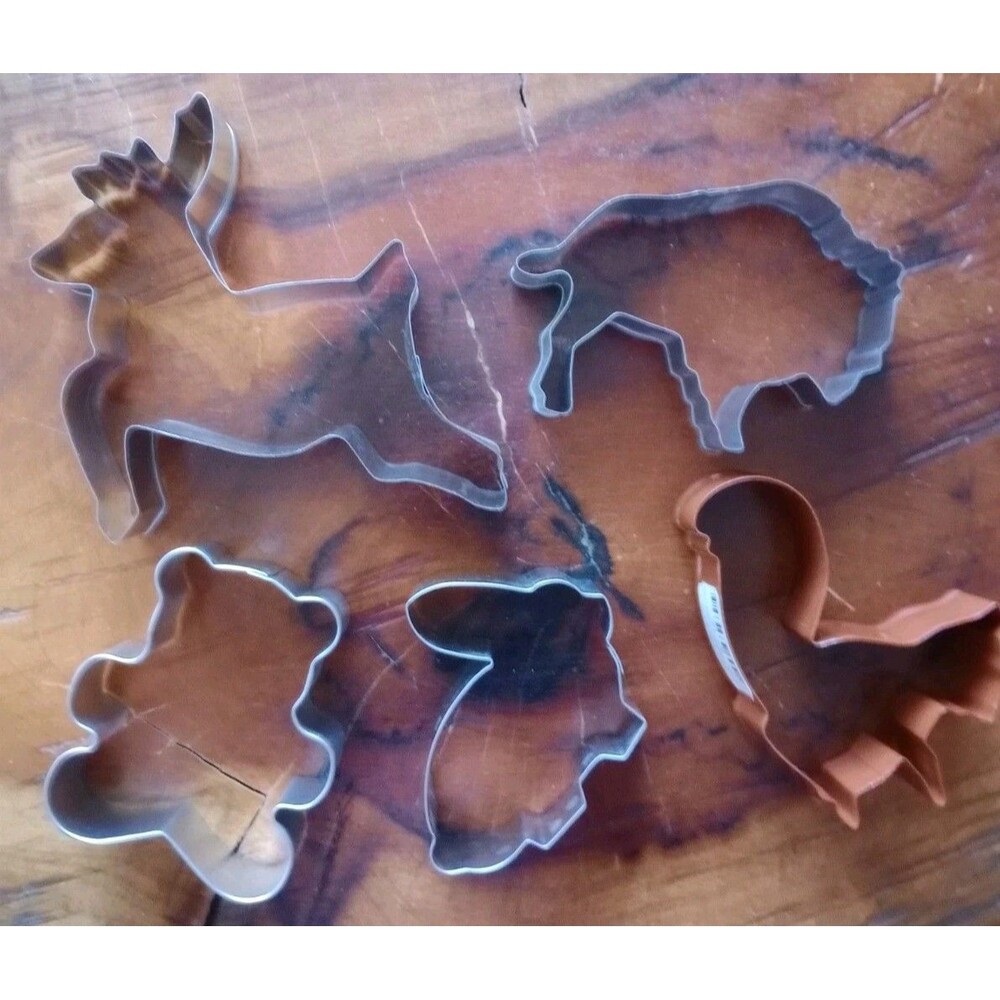 Lot of Animal Shaped Metal Cookie Cutters Baking Kitchen Resin Crafting NEW